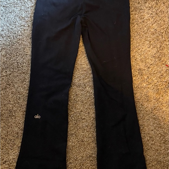 ALO Yoga Black Flutter Flare Yoga Pants - Picture 11 of 11